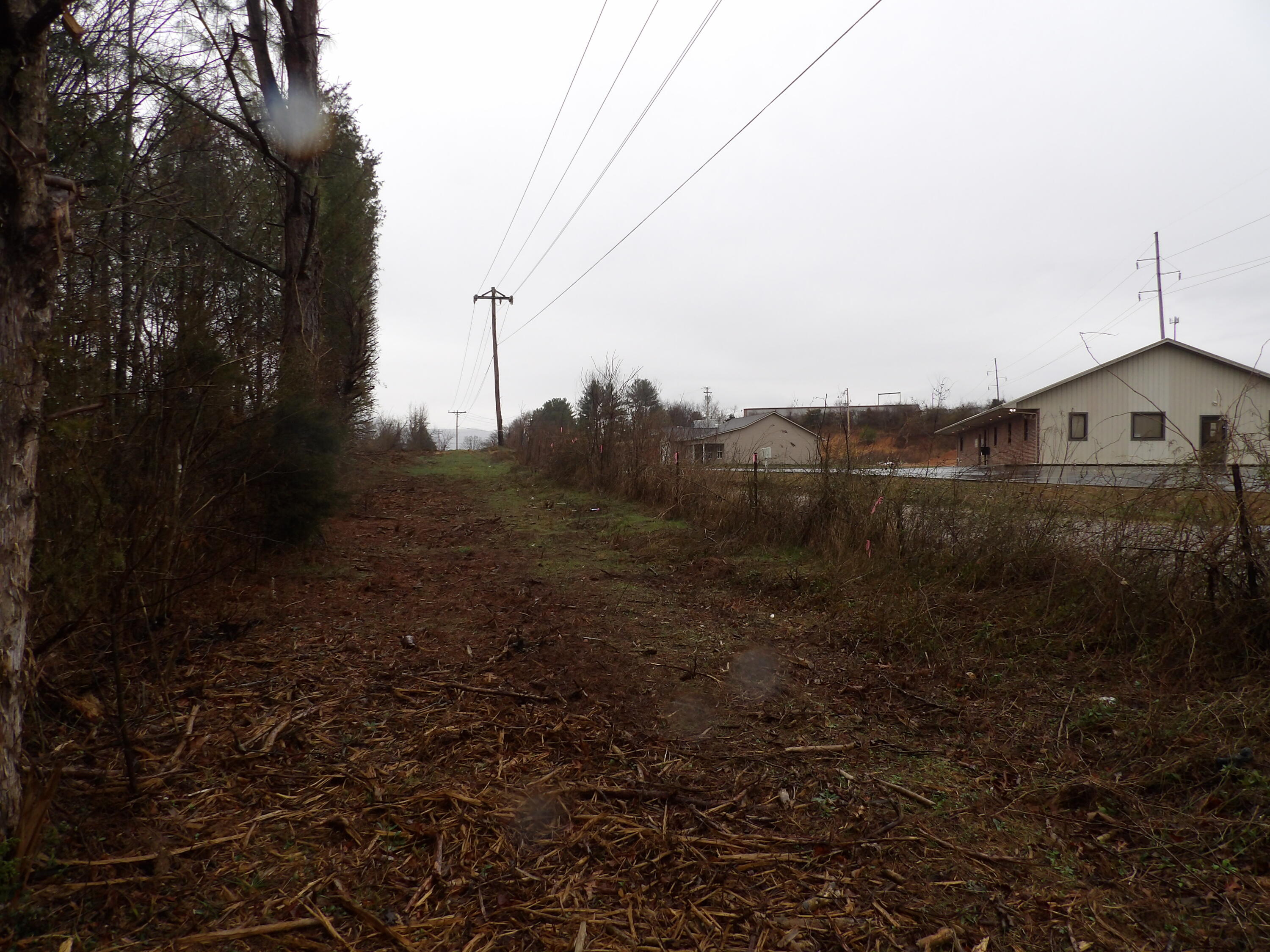 28 Rockfort Road Pikeville, TN 37367 - Photo 7 of 16 100_0116