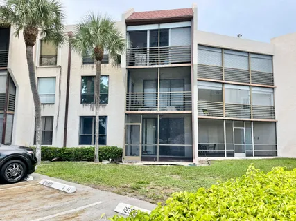 $79,500 | 6451 North University Drive, Unit 107, Tamarac, FL 33321