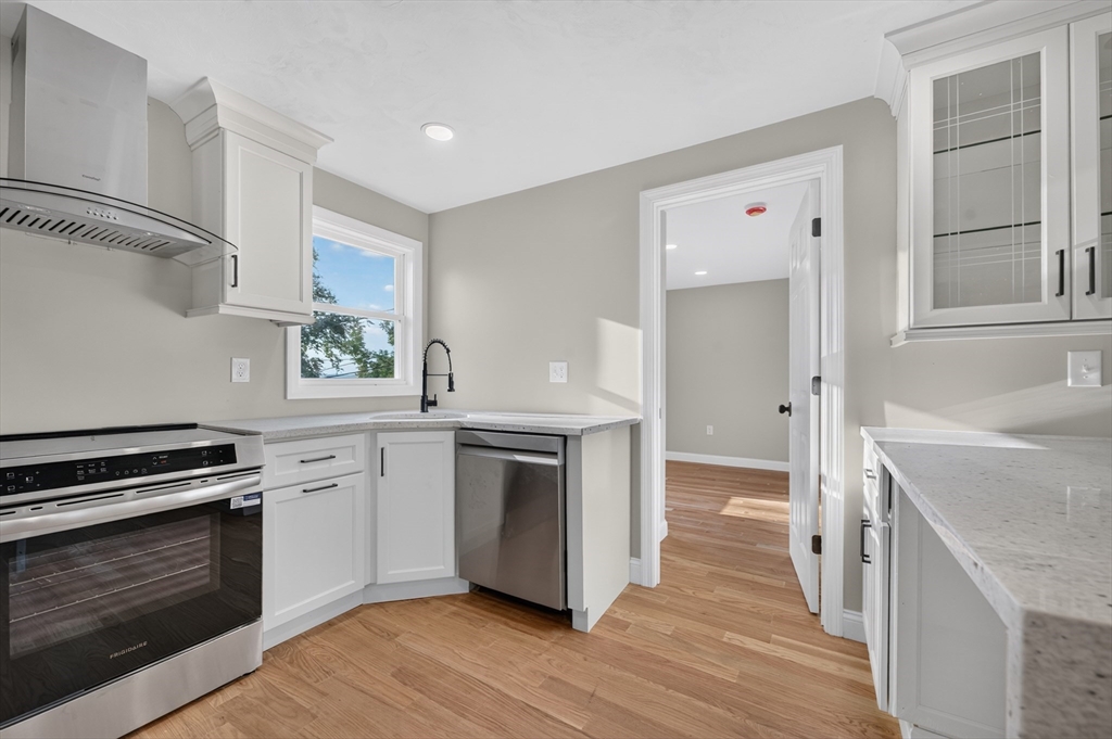 69 Orient Street Worcester, MA 01604 - Photo 35 of 42