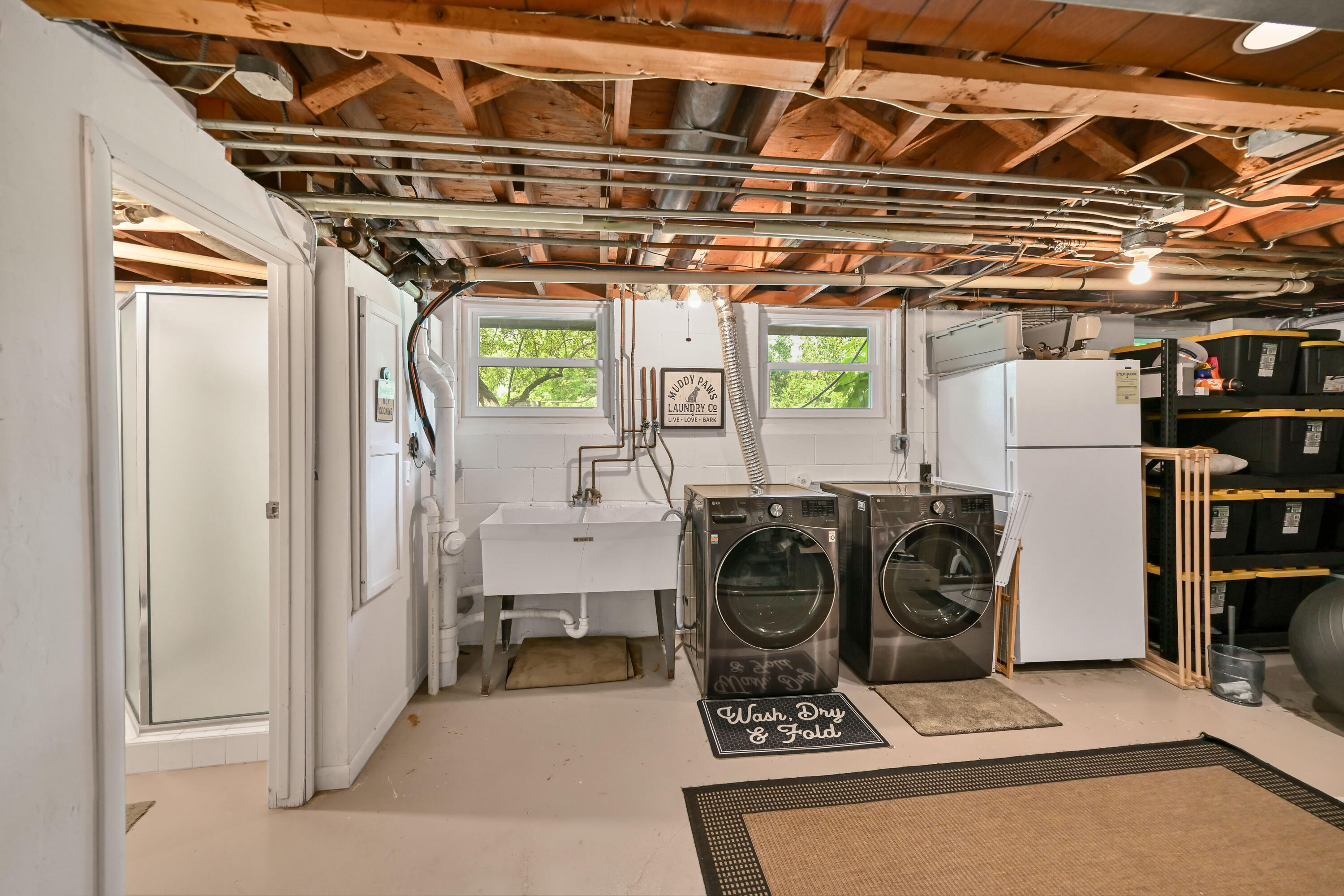 N68W13566 Ranch Road Menomonee Falls, WI 53051 - Photo 27 of 49 Laundry