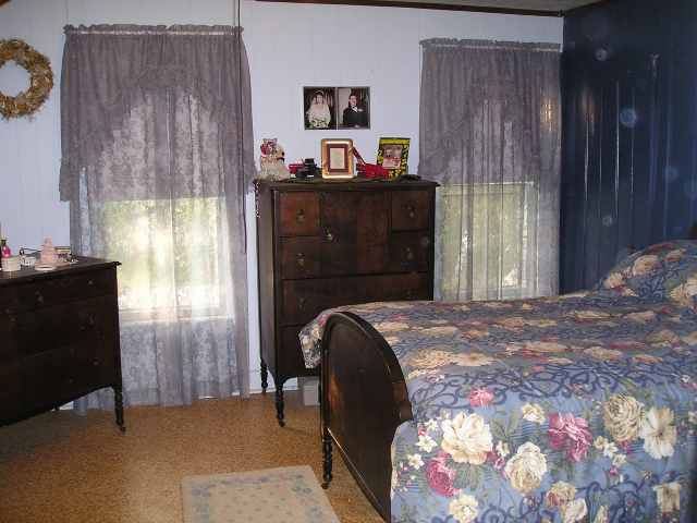 710 7th Street Durant, IA 52747 - Photo 6 of 7