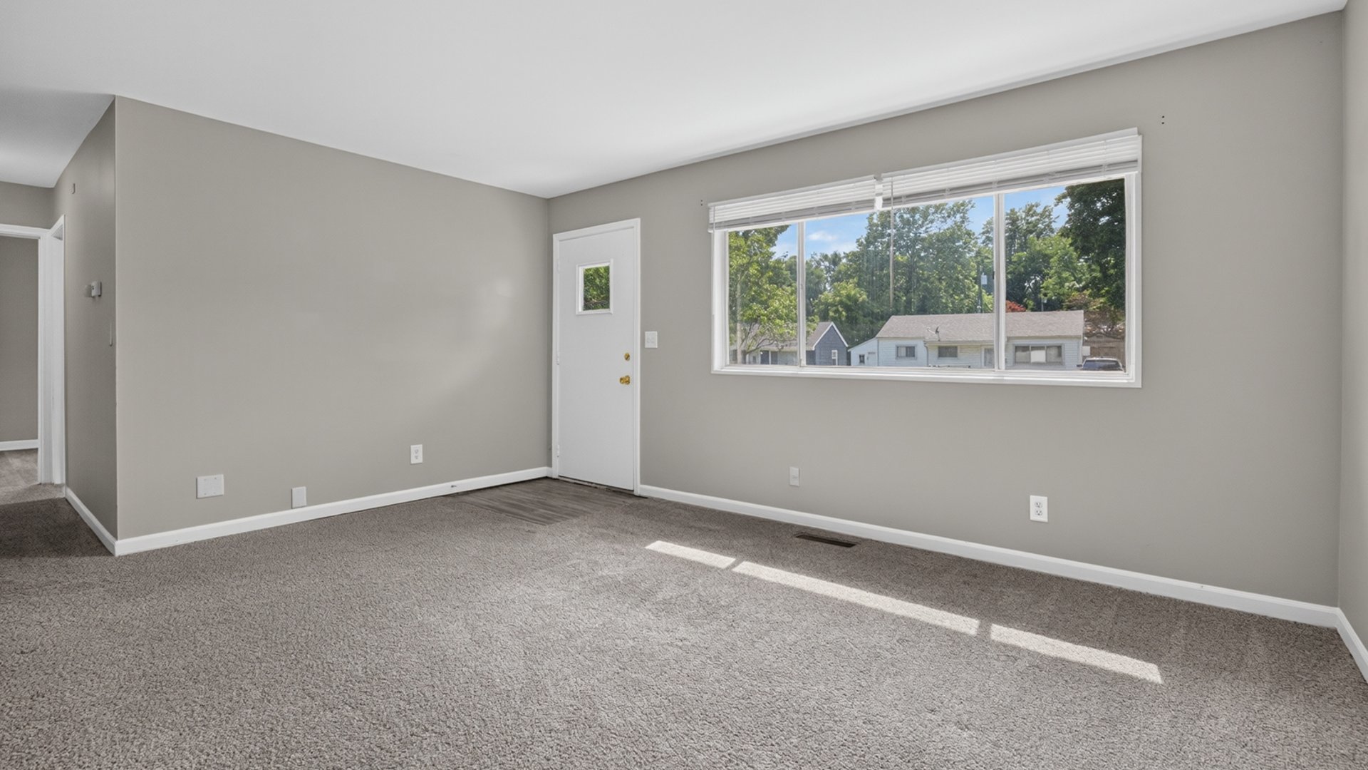 29 Norwood Avenue Normal, IL 61761 - Photo 4 of 28