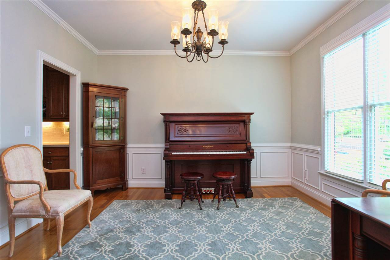 520 Pace Street Raleigh, NC 27604 - Photo 4 of 25 Photo 4