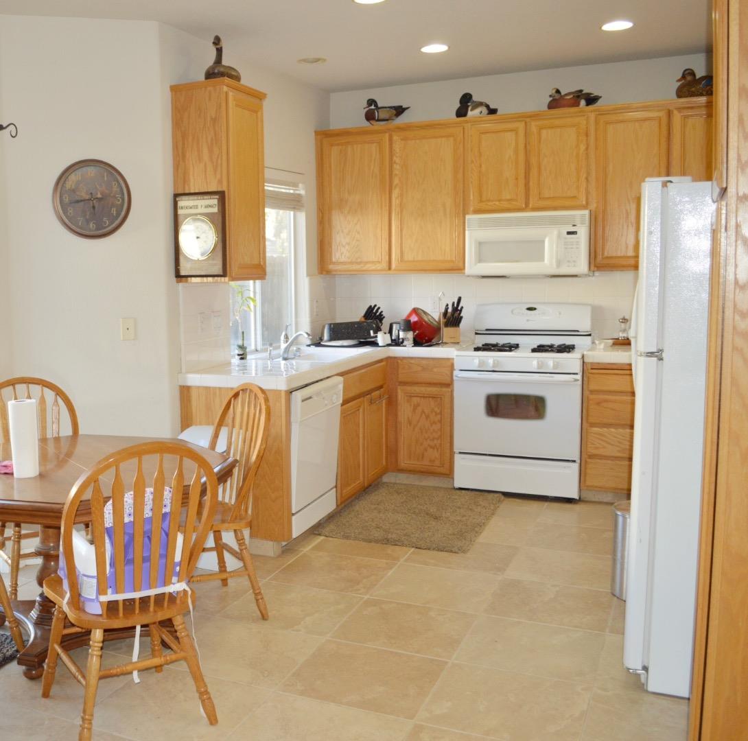 1780 Graf Road Hollister, CA 95023 - Photo 4 of 21 Gallery Image 4