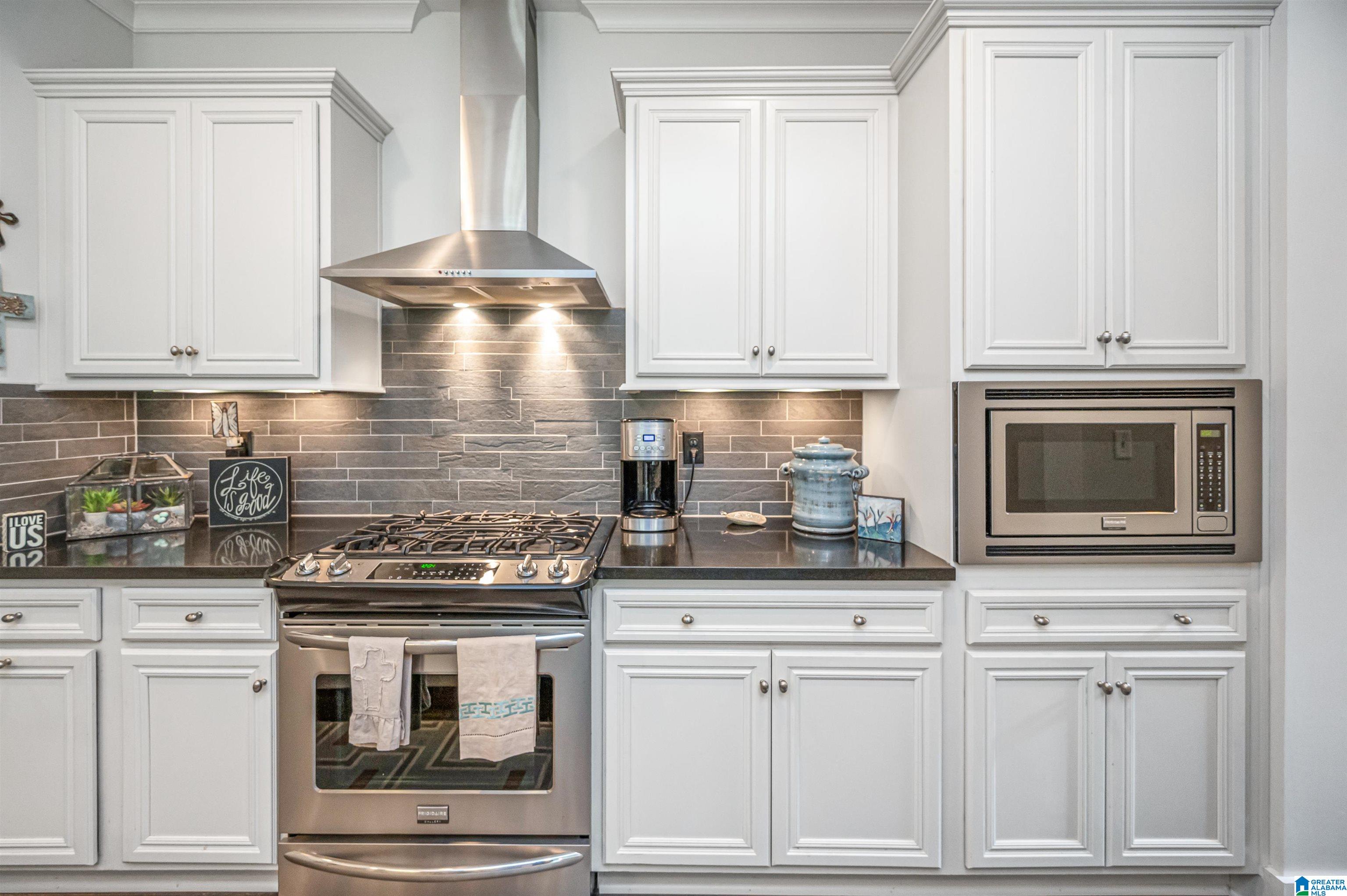 2468 Montauk Road Birmingham, AL 35226 - Photo 2 of 37