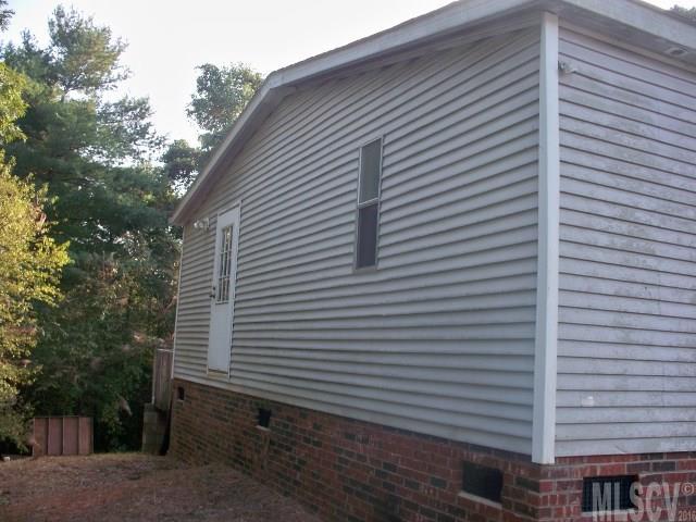 101 River Ridge Lane Hickory, NC 28601 - Photo 2 of 12 Gallery Image 2
