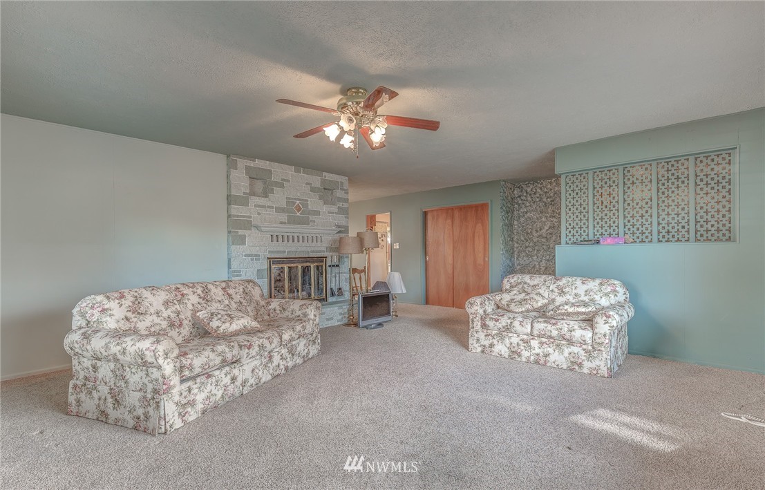 2649 Florida Street Longview, WA 98632 - Photo 6 of 15 Gallery Image 6