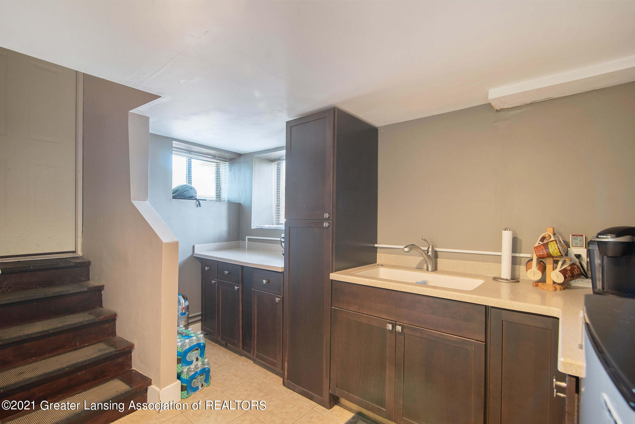2345 Hamilton Road Okemos, MI 48864 - Photo 6 of 46 28