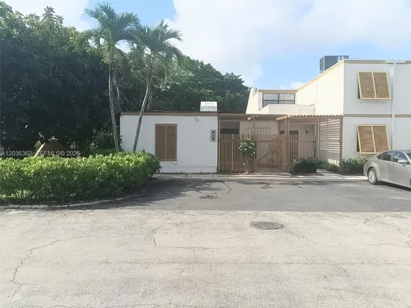 $515,000 | 1700 Southwest 131st Pl Circle South, Miami, FL 33175