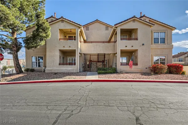 $227,000 | 520 Arrowhead Trail, Unit 1424, Henderson, NV 89015