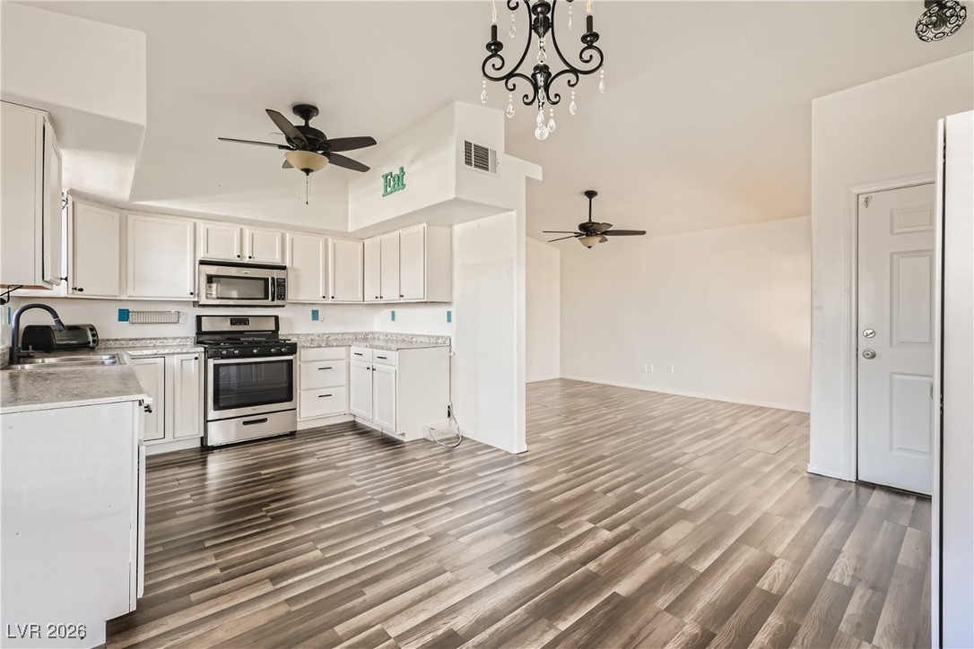 520 Arrowhead Trail, Unit 1424 Henderson, NV 89015 - Photo 11 of 28