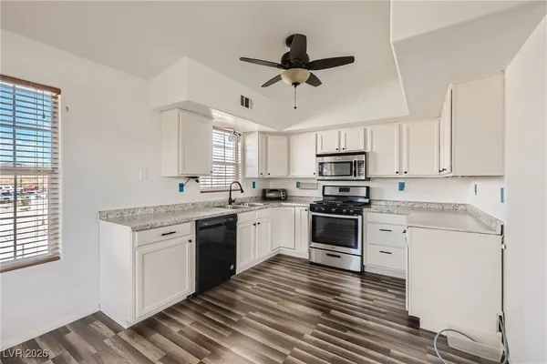 $227,000 | 520 Arrowhead Trail, Unit 1424, Henderson, NV 89015