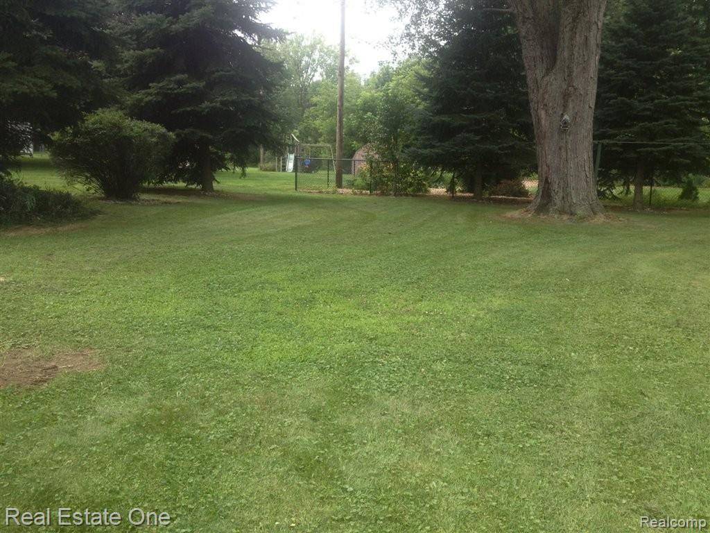 367 Benjamin Street Romeo, MI 48065 - Photo 23 of 23 Benjamin 367 (29).JPG