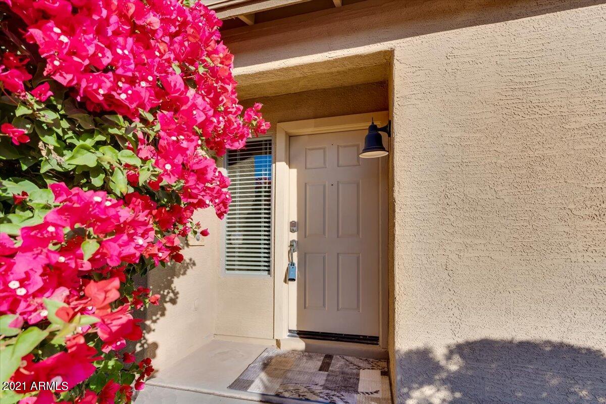 46176 West Tucker Road Maricopa, AZ 85139 - Photo 4 of 28 Front Door