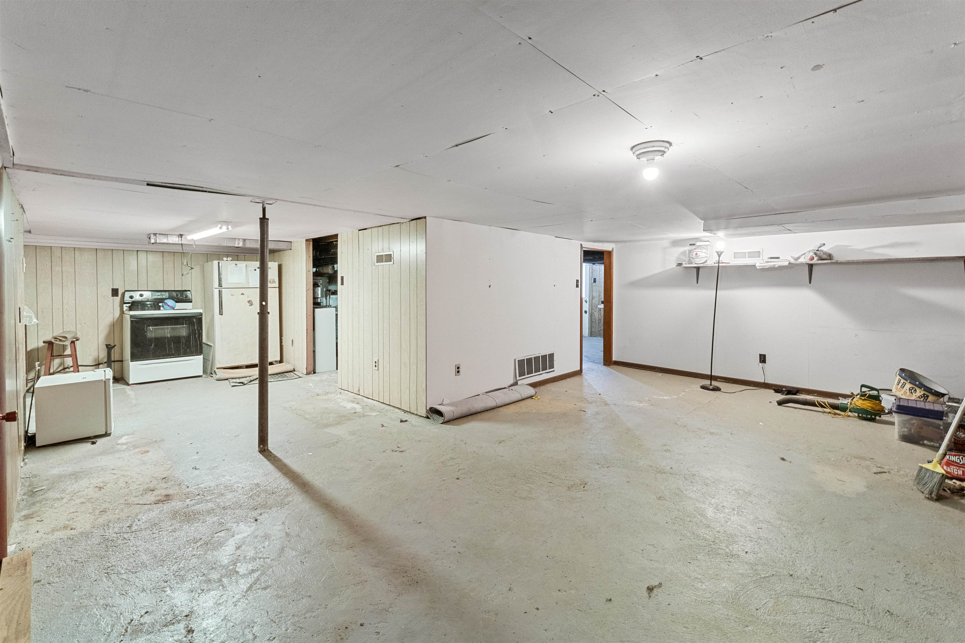 817 4 Mile Road Grayson, KY 41143 - Photo 19 of 26 Gallery Image 19