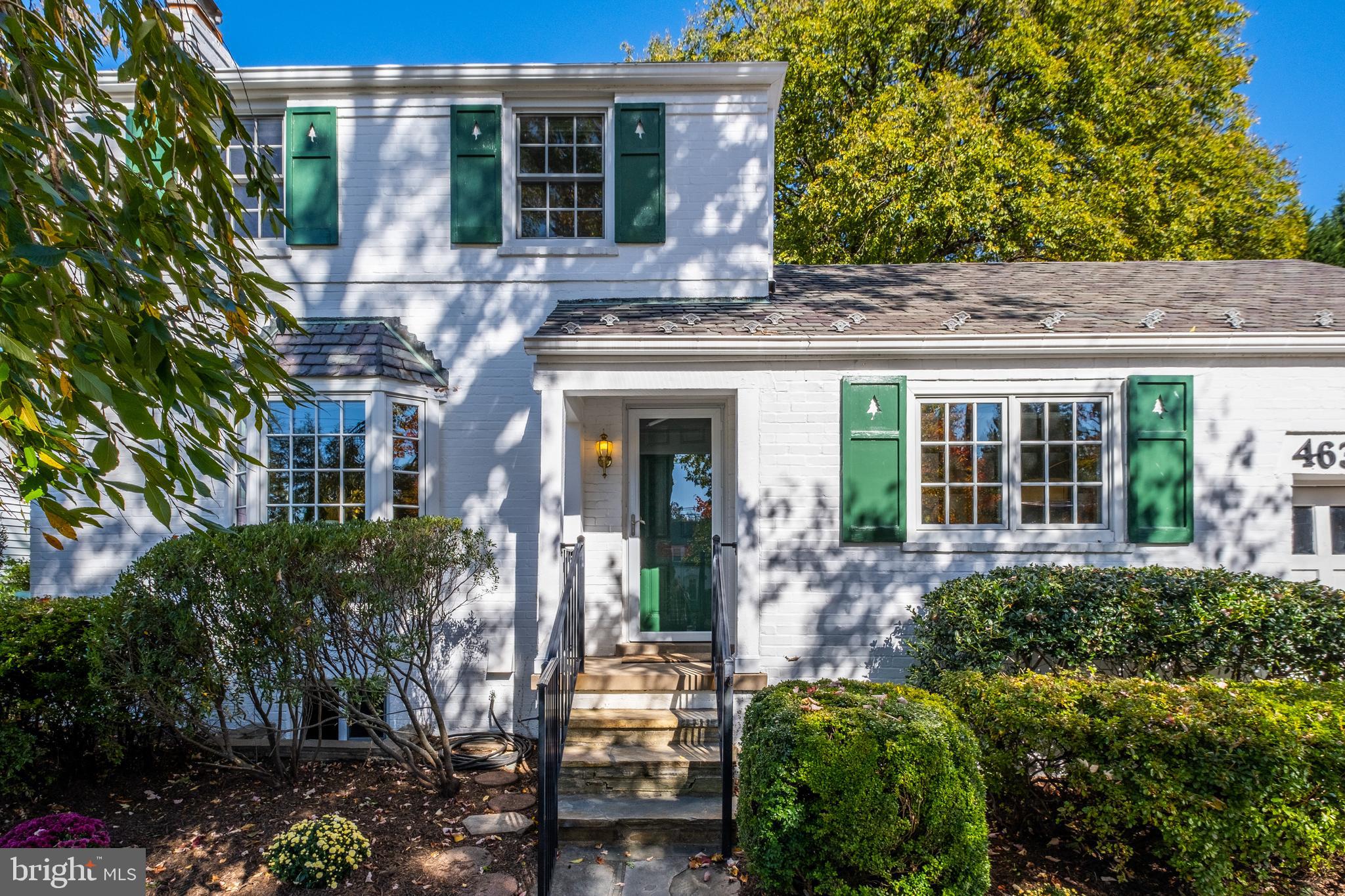 4633 River Road Bethesda, MD 20816 - Photo 4 of 44 Cottage-style colonial