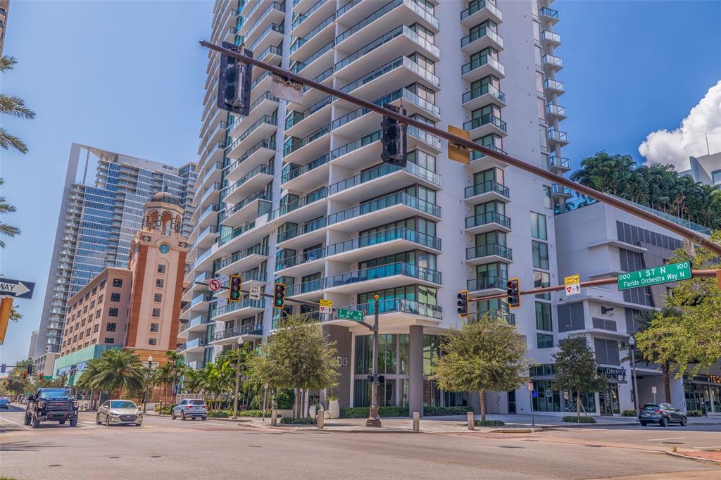 100 1st Avenue North, Unit 3405 St. Petersburg, FL 33701 - Photo 56 of 59