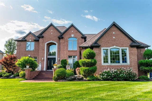 $840,000 | 57629 Stonebriar Drive, Washington, MI 48094