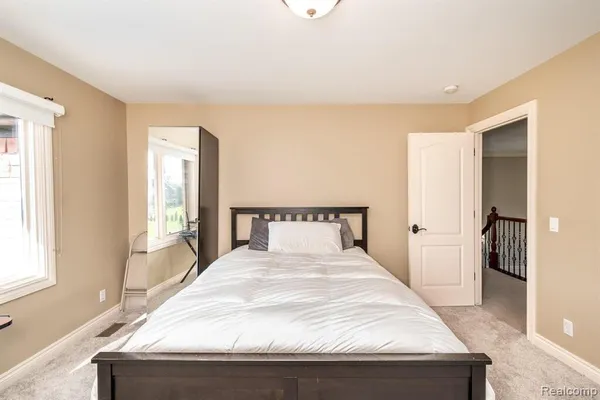 $825,000 | 57629 Stonebriar Drive, Washington, MI 48094