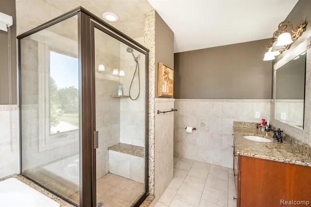 $840,000 | 57629 Stonebriar Drive, Washington, MI 48094