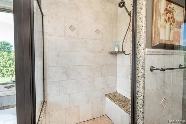 $825,000 | 57629 Stonebriar Drive, Washington, MI 48094