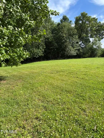 $100,500 | 1095 Reynolds Road, Unit 29, Piney Flats, TN 37686
