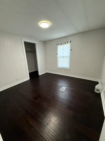 $90,000 | 25 Hearthside Drive, Matteson, IL 60443