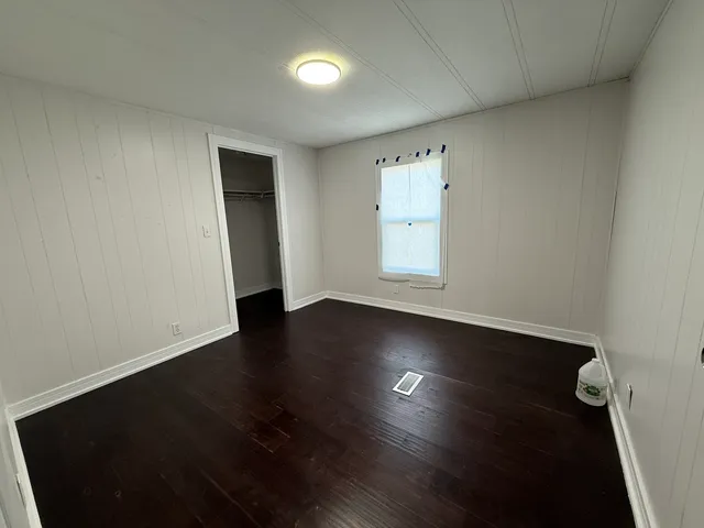 $90,000 | 25 Hearthside Drive, Matteson, IL 60443