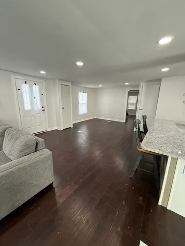 $90,000 | 25 Hearthside Drive, Matteson, IL 60443