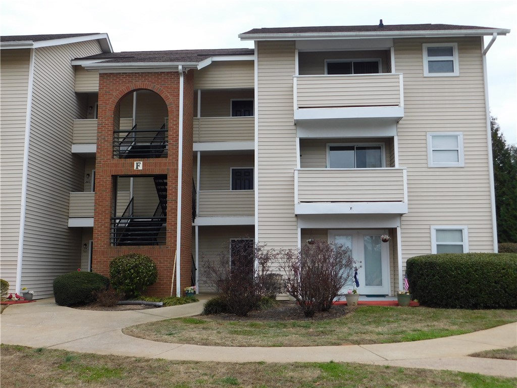 2601 Duncan Chapel Road, Unit F202 Greenville, SC 29617 - Photo 1 of 29