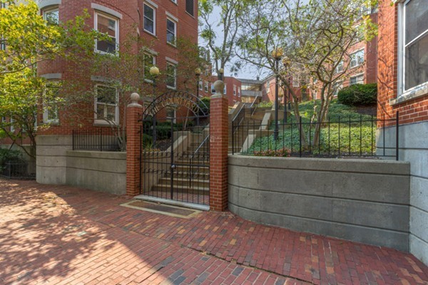 84 Main Street, Unit 84 Boston, MA 02129 - Photo 17 of 19