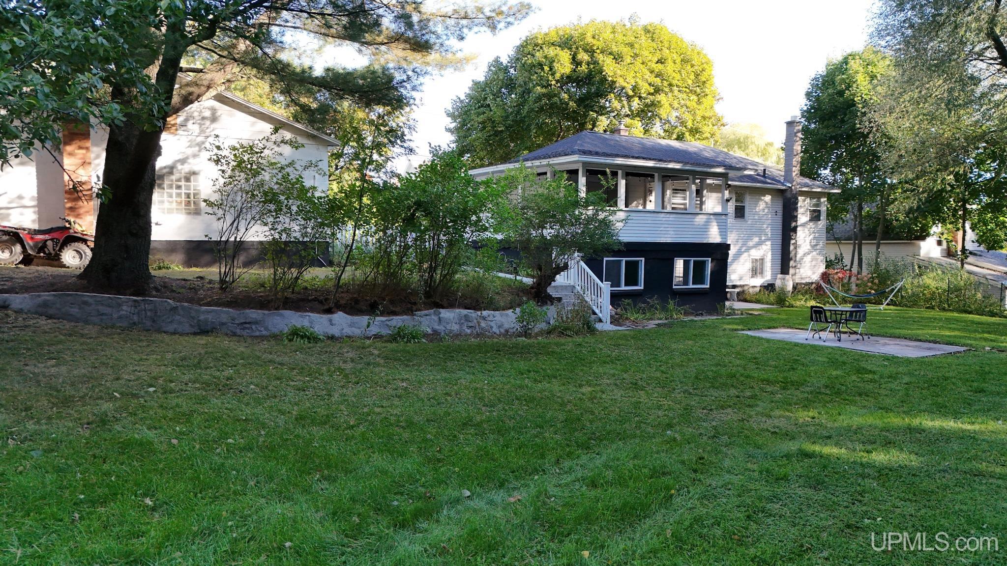 423 West Hampton Street Marquette, MI 49855 - Photo 81 of 99