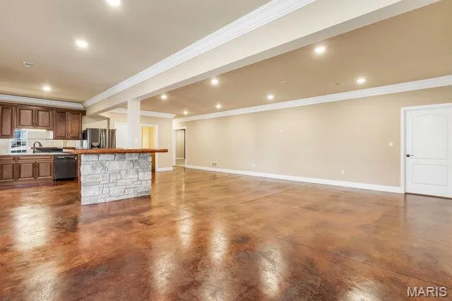 $600,000 | 623 Castle Ridge Drive, Wentzville, MO 63385