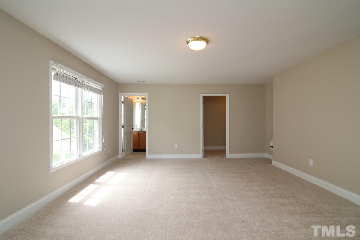 11633 Broadfield Court Raleigh, NC 27617 - Photo 17 of 24 Gallery Image 17