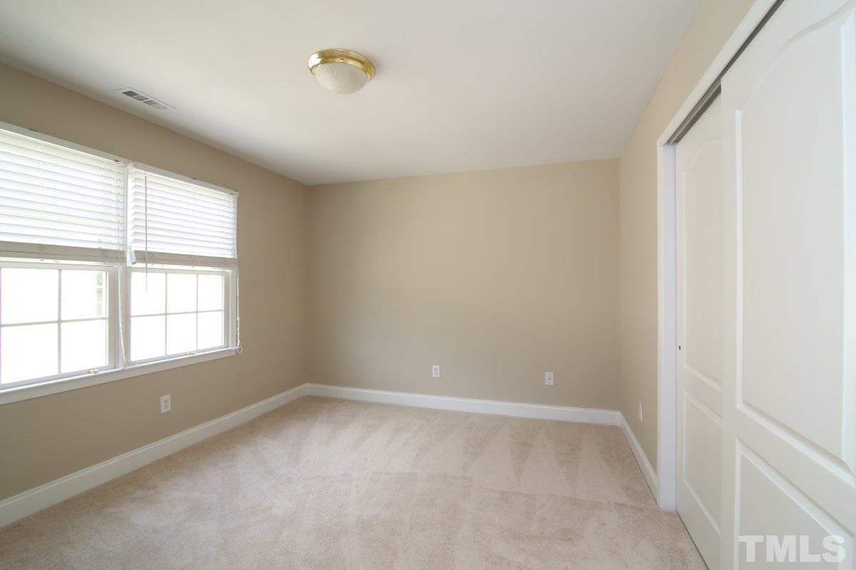 11633 Broadfield Court Raleigh, NC 27617 - Photo 19 of 24 Gallery Image 19
