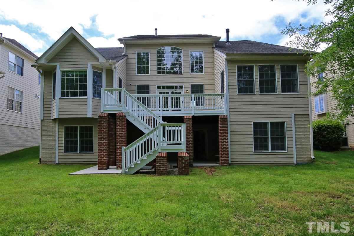 11633 Broadfield Court Raleigh, NC 27617 - Photo 20 of 24 Gallery Image 20