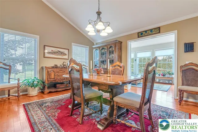 $399,000 | 317 Golden Oaks Drive, White Haven, PA 18661