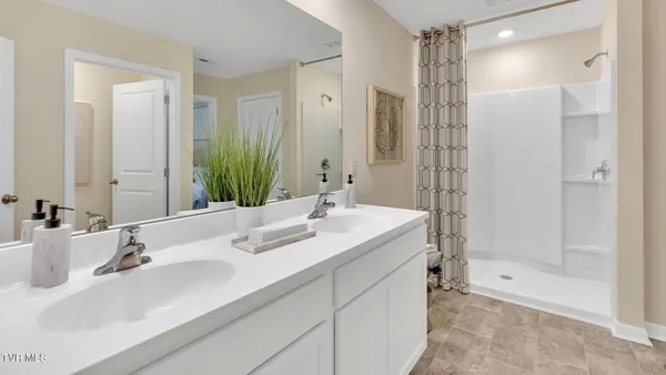 $379,665 | 213 Artist Avenue, Johnson City, TN 37615