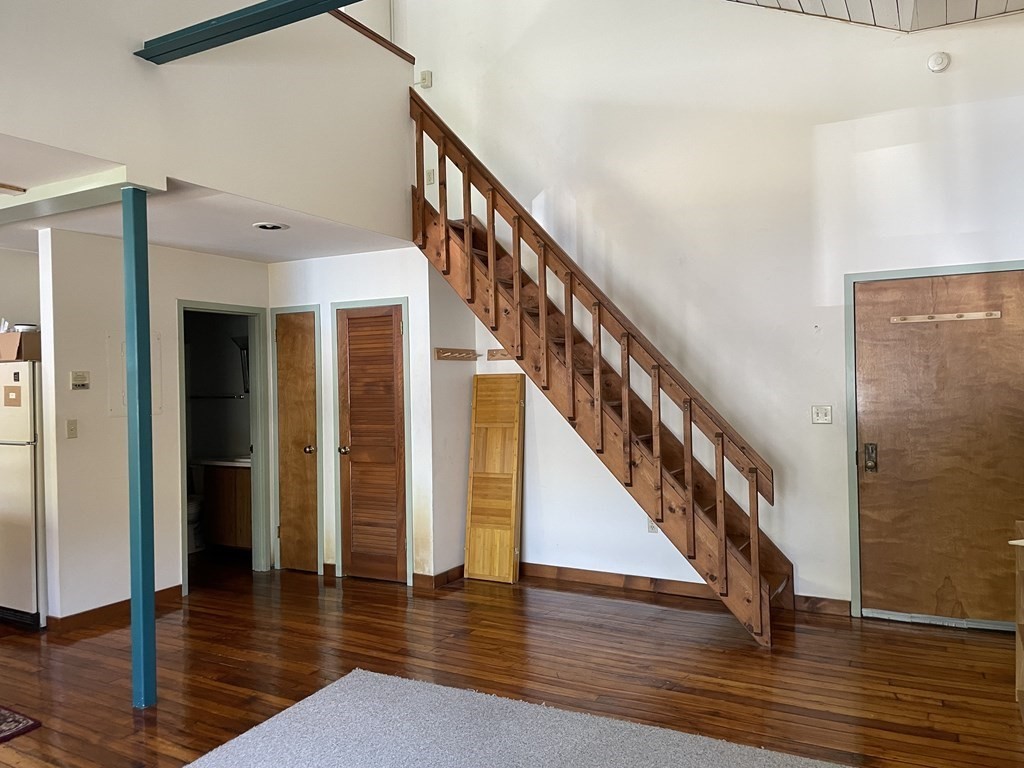 267 Locust Street, Unit 2K Northampton, MA 01062 - Photo 4 of 17
