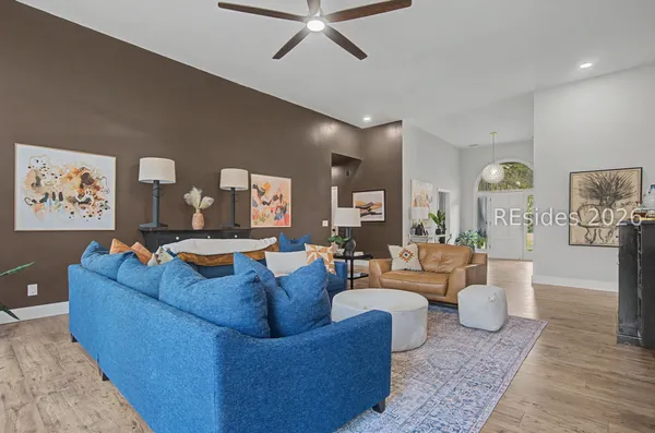 $1,390,000 | 27 Martingale West, Bluffton, SC 29909