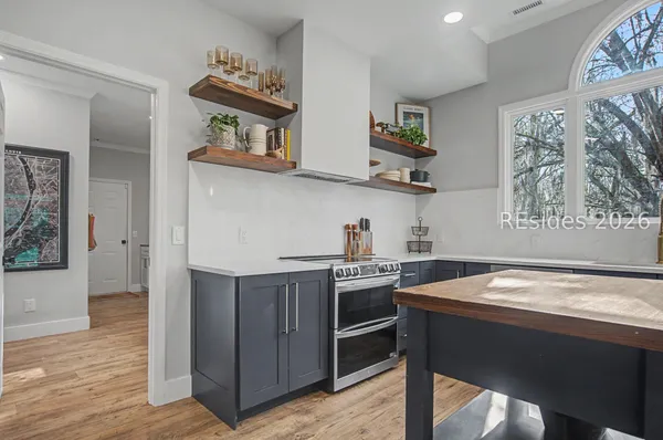 $1,390,000 | 27 Martingale West, Bluffton, SC 29909