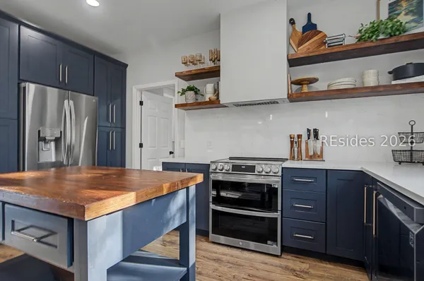 $1,390,000 | 27 Martingale West, Bluffton, SC 29909