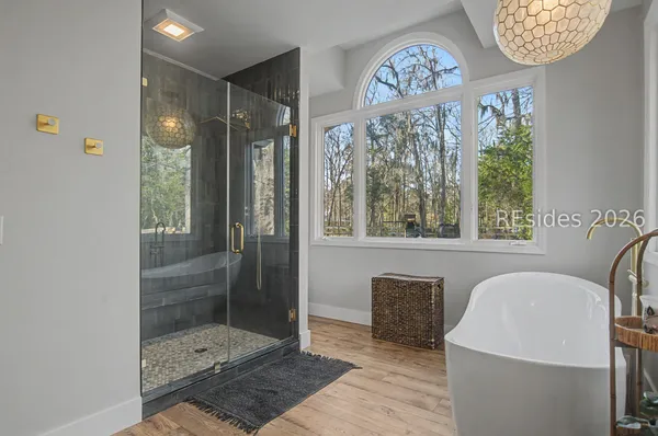 $1,390,000 | 27 Martingale West, Bluffton, SC 29909