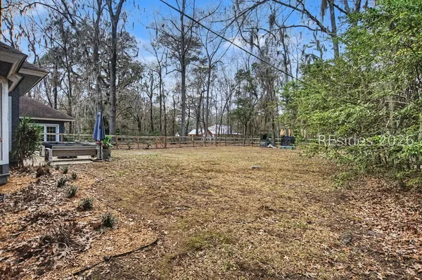 $1,390,000 | 27 Martingale West, Bluffton, SC 29909