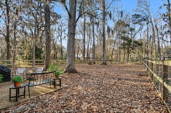$1,390,000 | 27 Martingale West, Bluffton, SC 29909