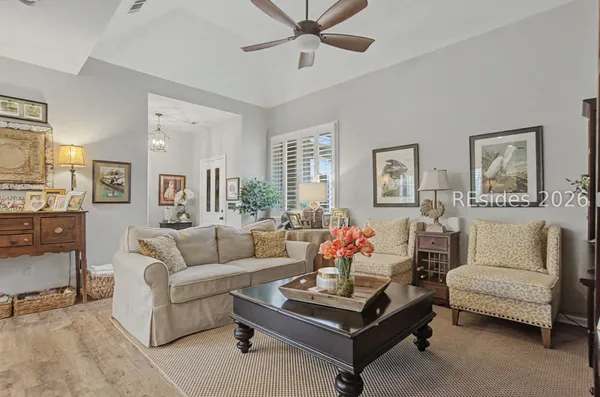 $1,390,000 | 27 Martingale West, Bluffton, SC 29909