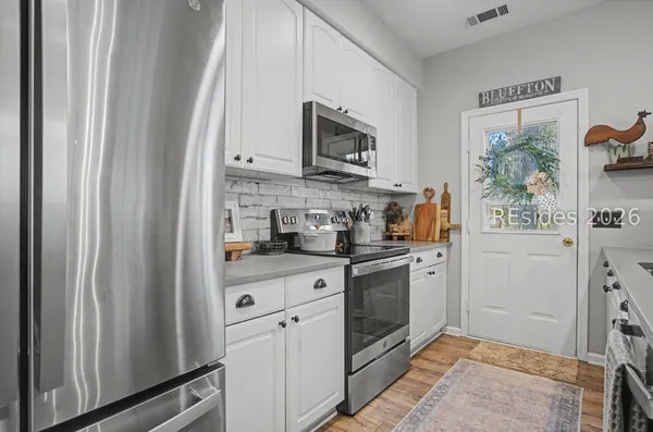 $1,390,000 | 27 Martingale West, Bluffton, SC 29909