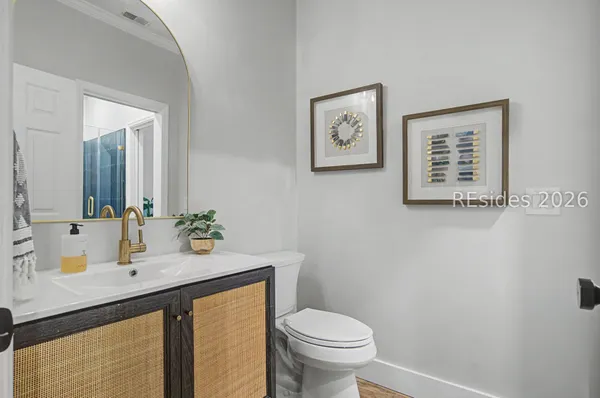 $1,390,000 | 27 Martingale West, Bluffton, SC 29909