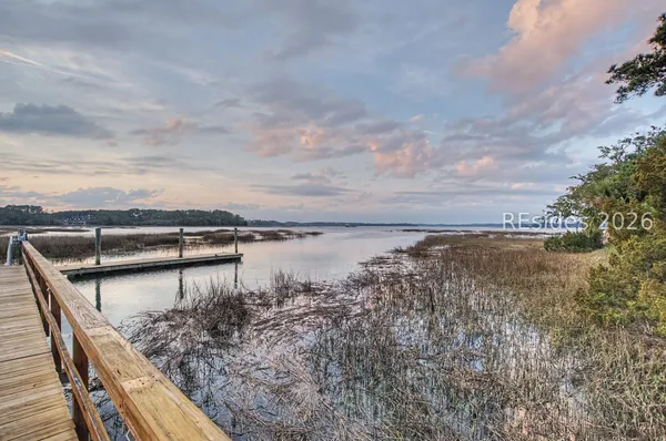 $1,390,000 | 27 Martingale West, Bluffton, SC 29909