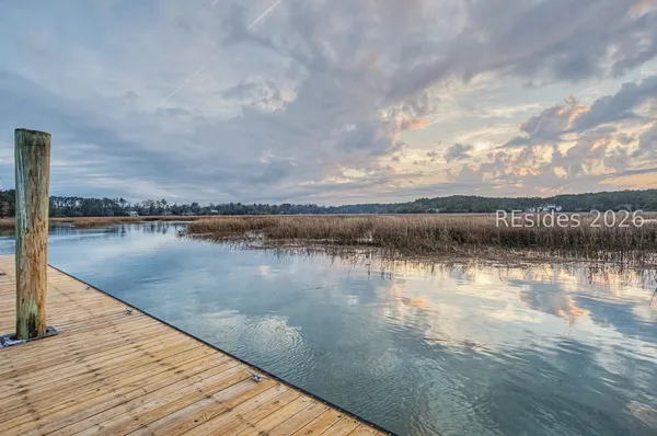 $1,390,000 | 27 Martingale West, Bluffton, SC 29909